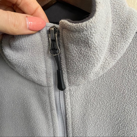 The North Face βοΈ Fleece Full Zip-Up Jacket Top Winter Sweater Hiking Size Small - Picture 3 of 9